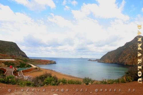 La-plage-El-Maddagh-vers-Oran.jpg
